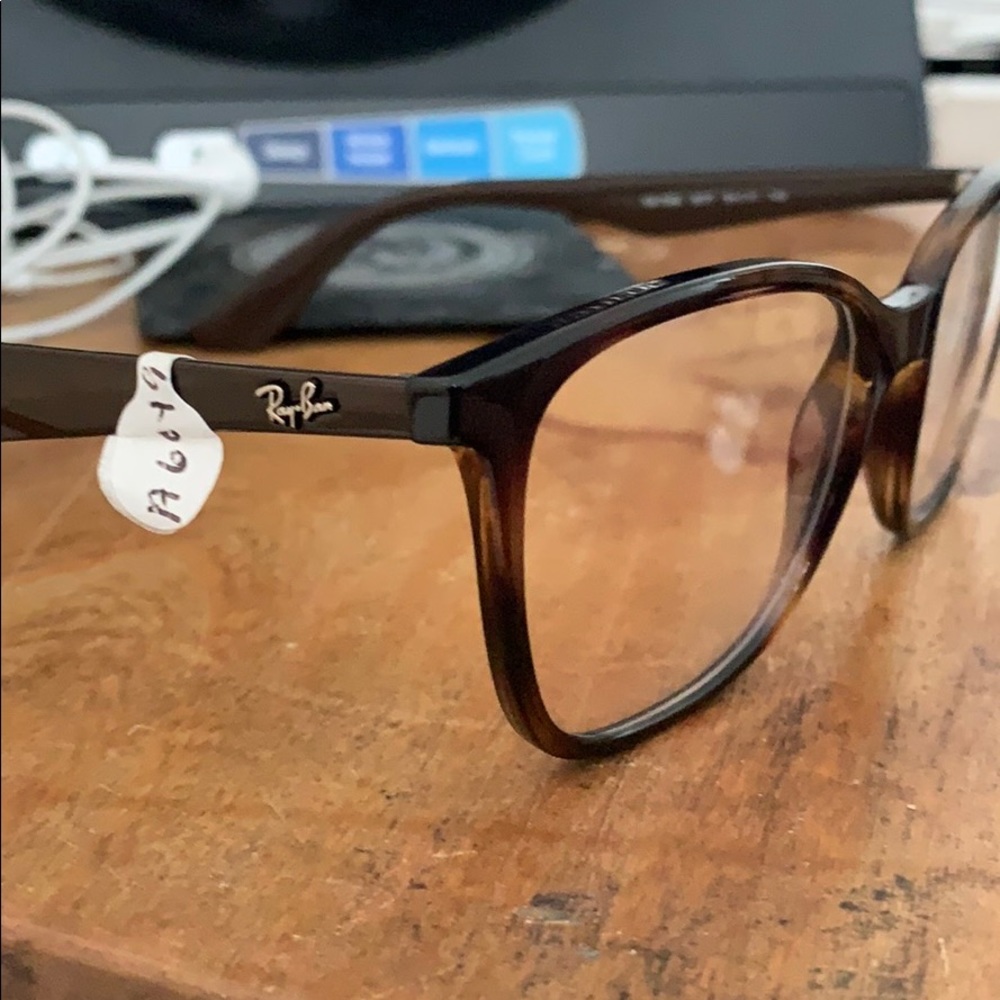 New Ray-Ban frames - Picture 3 of 3